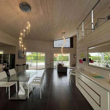 别墅 Maison Moderne, Piscine Privee - 6 Pers. - Fr-1-881-2